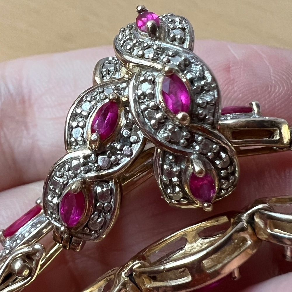 RUBY / RUBIES TENNIS BRACELET AND HOOP EARRINGS SET GILDED 925 STERLING SILVER